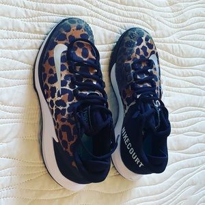 Nike Court Zoom Zero Women’s Tennis Shoes Cheetah